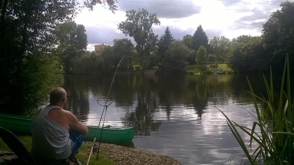 קונפלואנס Camping Des Ribieres מראה חיצוני תמונה