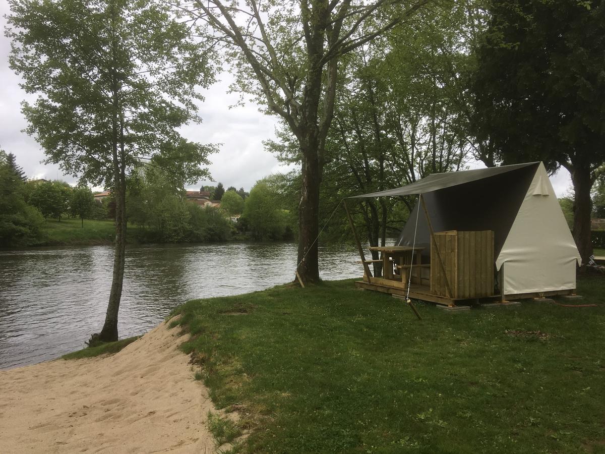 מלון קונפלואנס Camping Des Ribieres מראה חיצוני תמונה