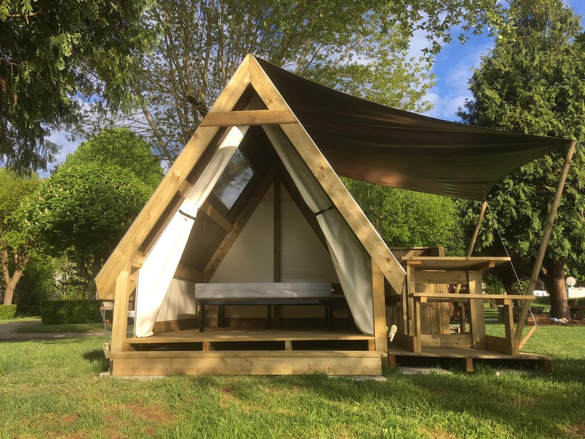 קונפלואנס Camping Des Ribieres מראה חיצוני תמונה