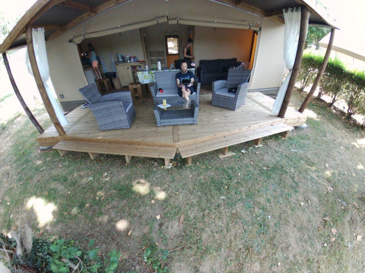 קונפלואנס Camping Des Ribieres מראה חיצוני תמונה
